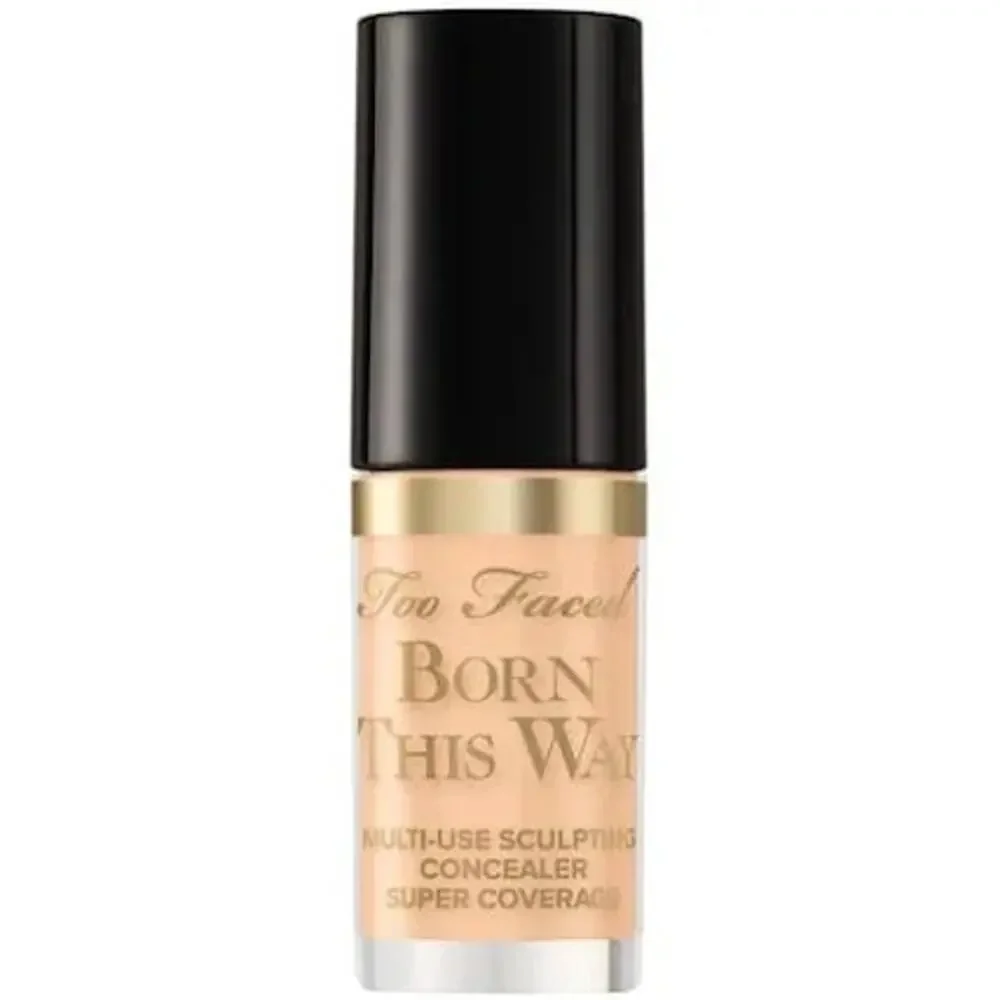 Too Faced Multi-use sculpting concealer Shade Vanilla